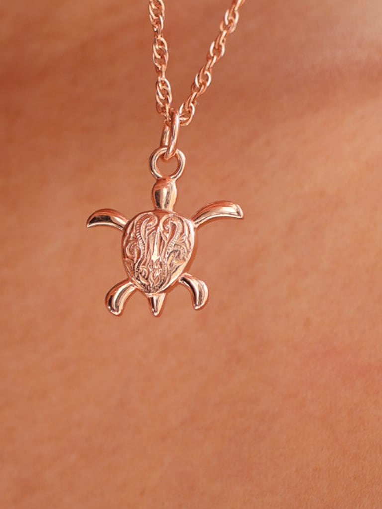 ホヌベイビー チャーム《名入れ刻印無料》