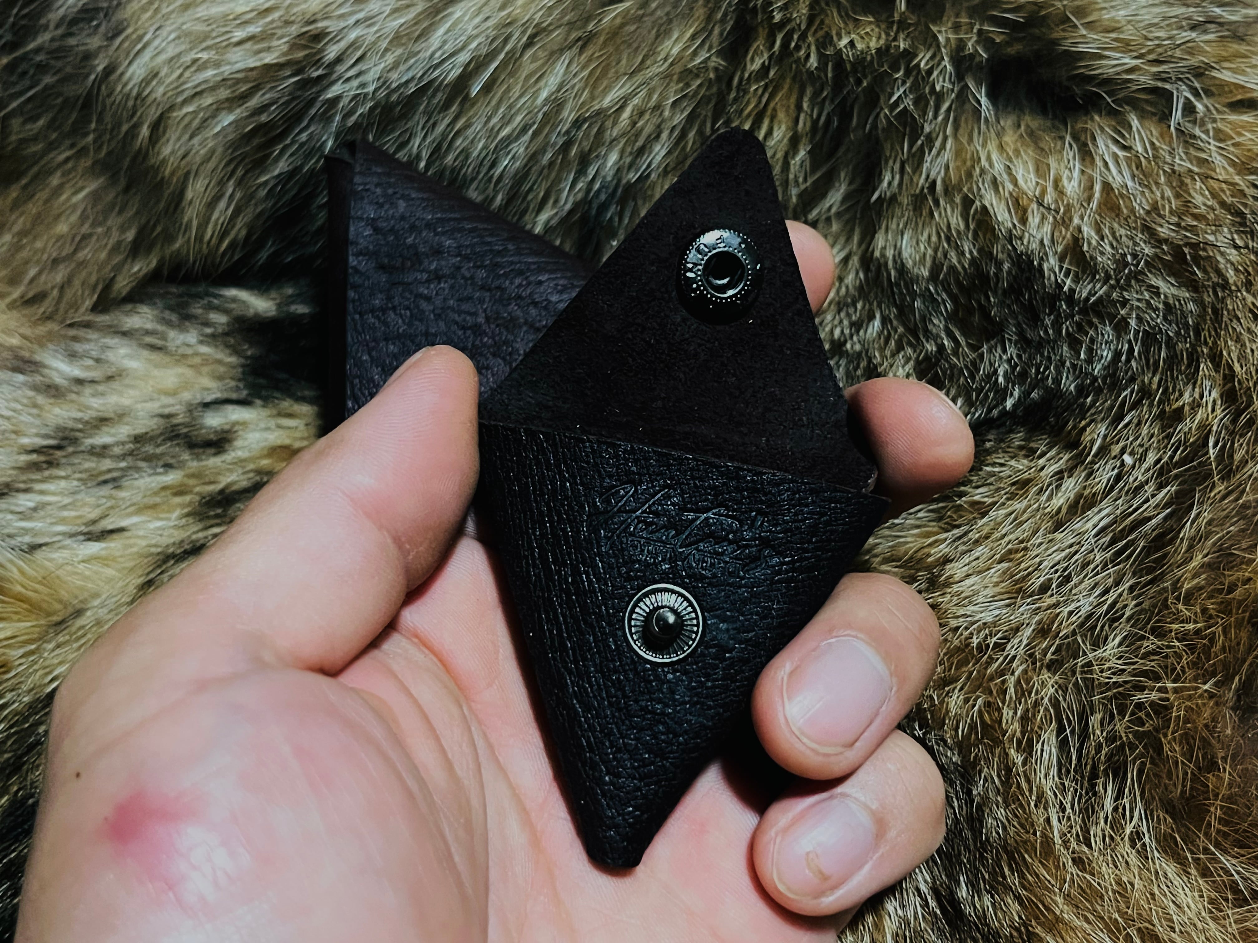 【猪革】三角リングケース