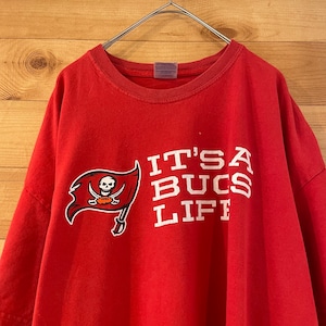 【GILDAN】NFL タンパベイバッカニアーズ フットボール ロゴ プリント Tシャツ ロゴ XL ビッグサイズ us古着 アメリカ古着