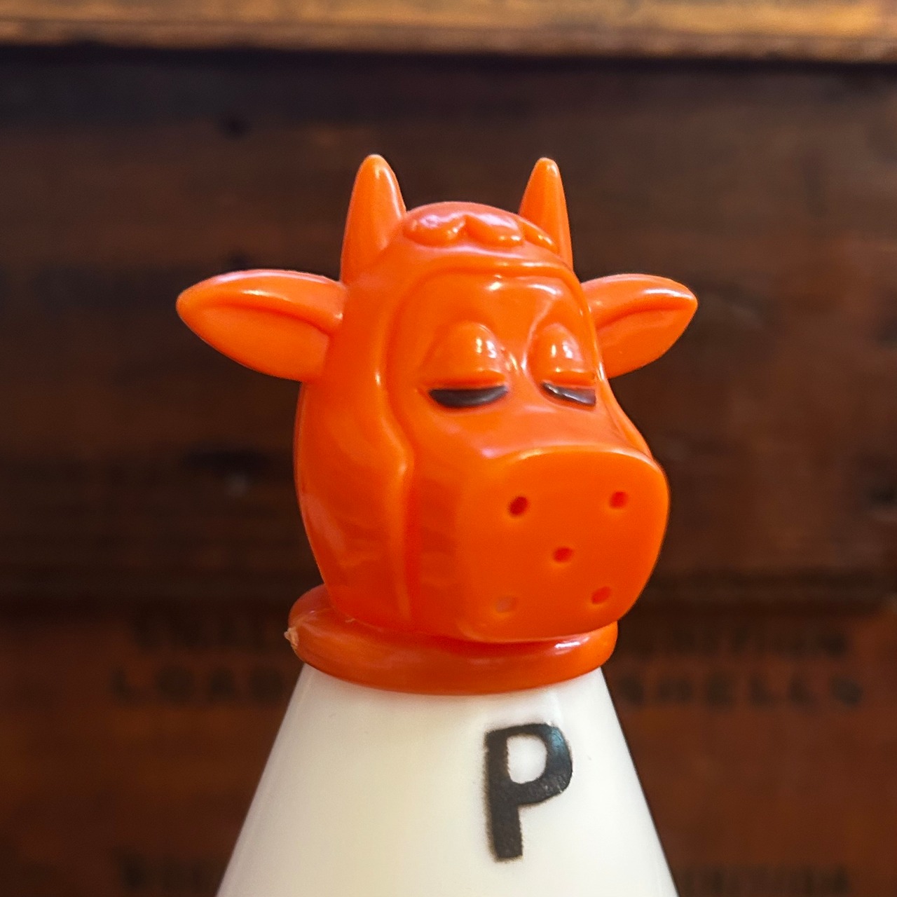 1970s USA Vintage Cow Salt & Pepper Shakers ソルト&ペッパーシェイカー 牛 MADE IN HONG KONG