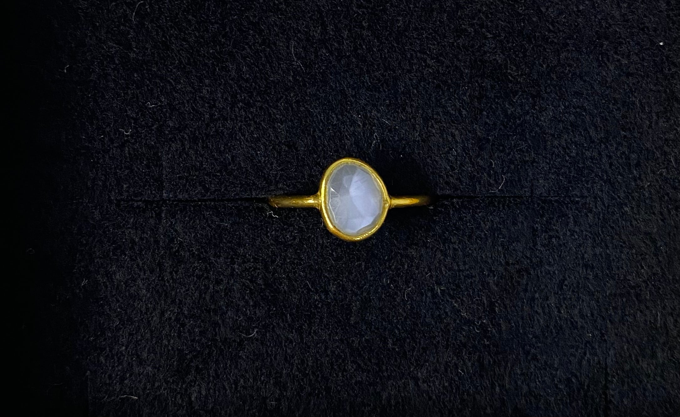 ar.ta2607様 10/6ご購入分 セイロンムーンストーン 12号