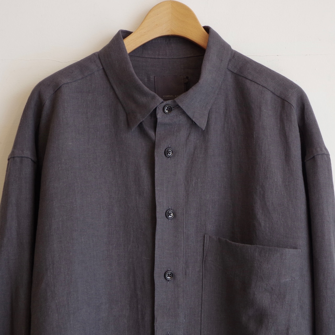 comm.arch. French Linen Lawn B.D. Shirt