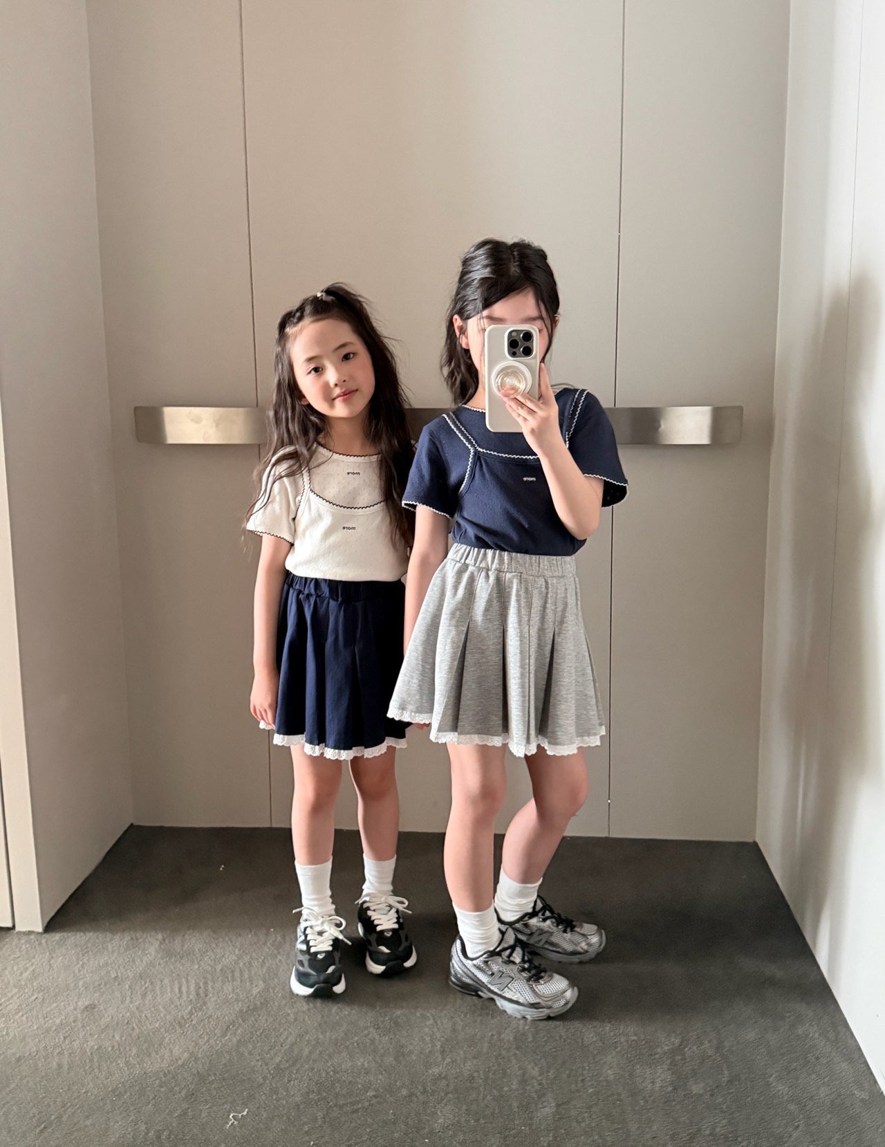 [COMMA] Lace pleat skirt (160/170) / [콤마] 레이스주름스커트 (160/170)