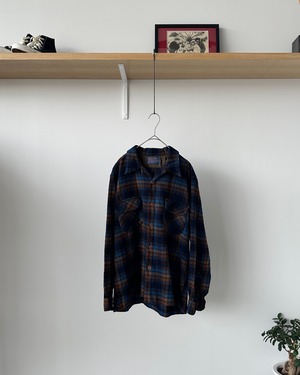 -PENDLETON- Vintage 70s L Board shirt