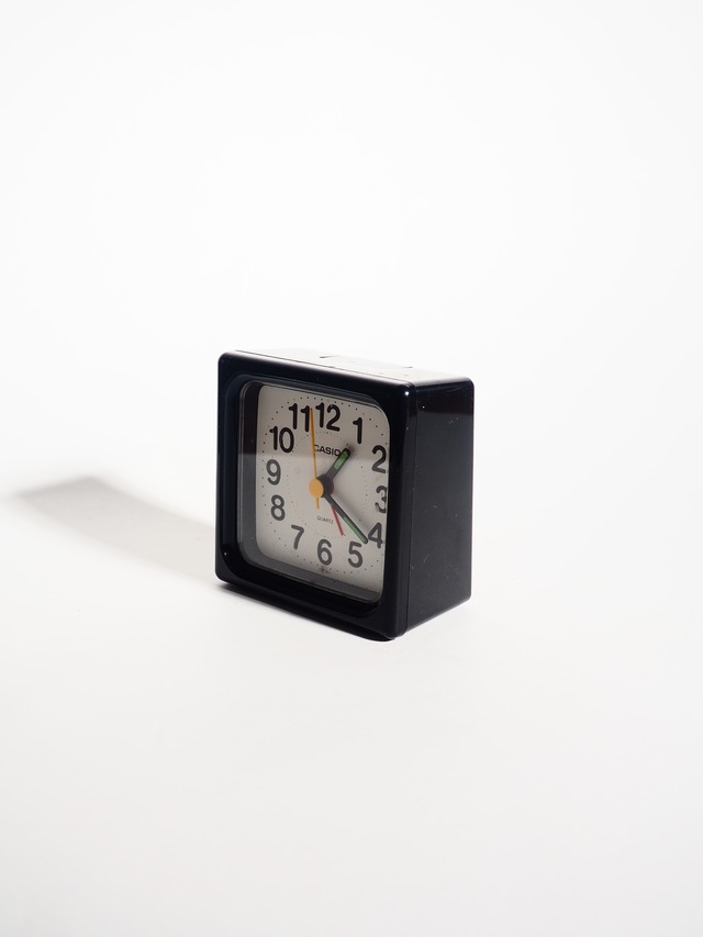 Mini square clock