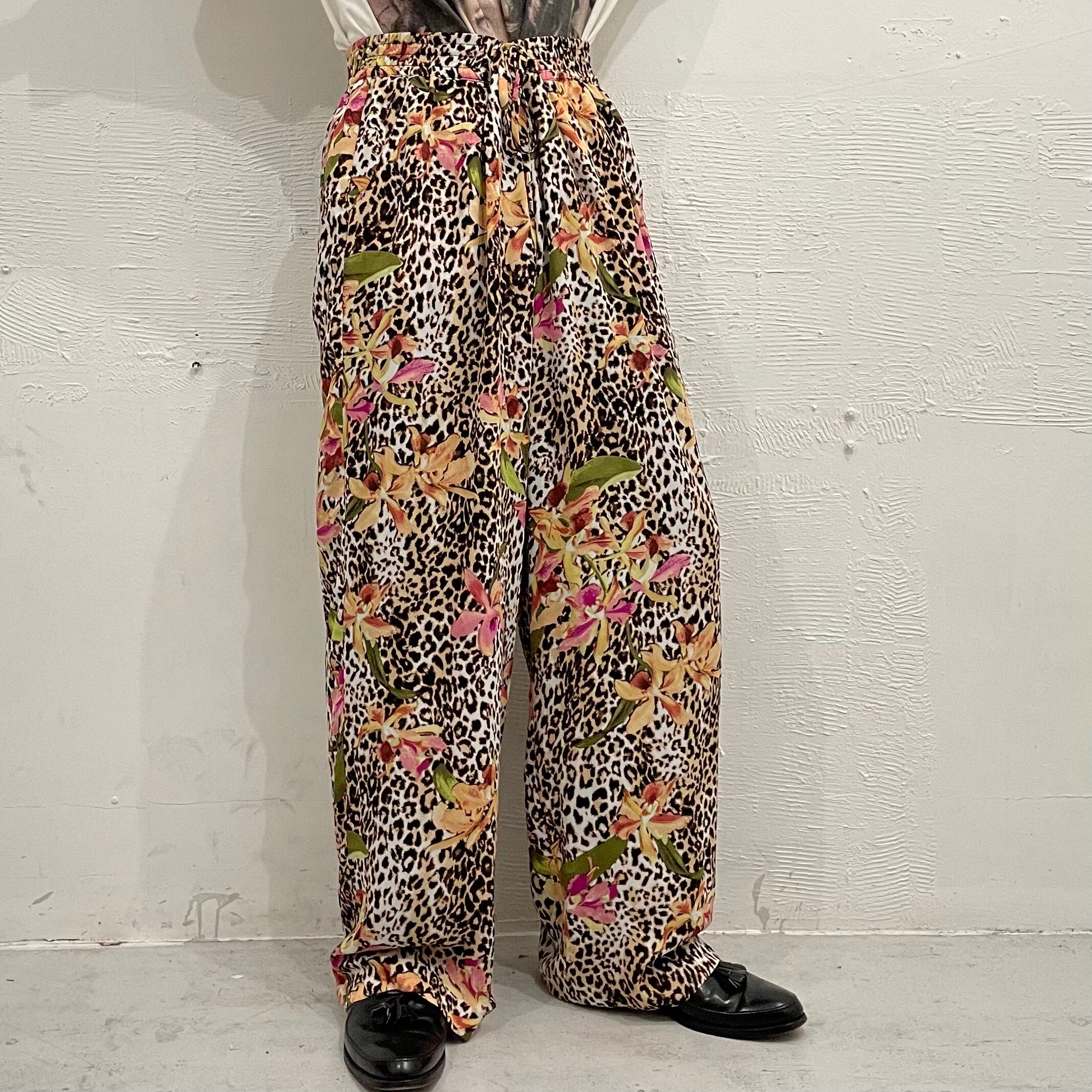 ALL PATTERN EASY PANTS.