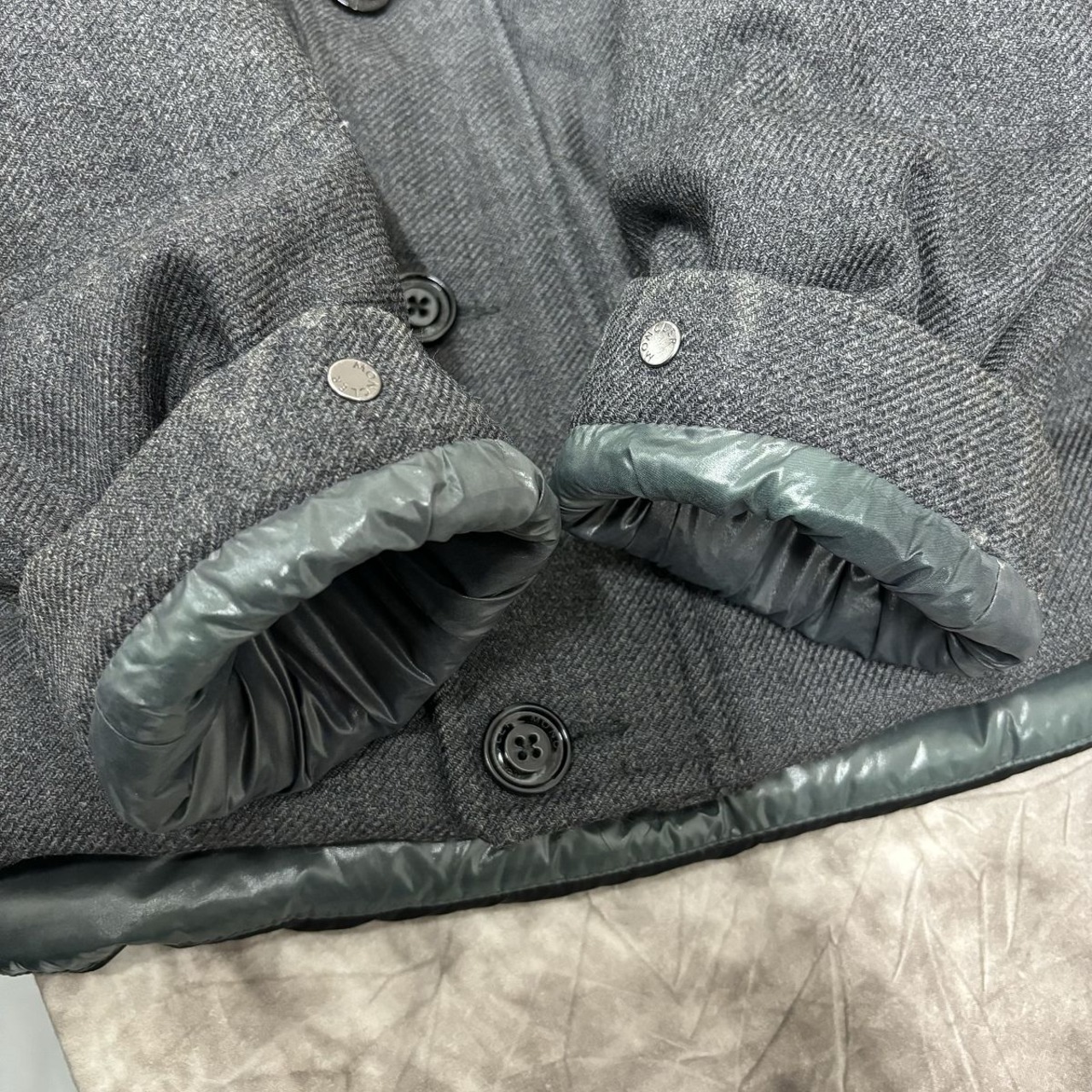 MONCLER/モンクレール REPUBLIQUE/リパブリック ダウンジャケット  