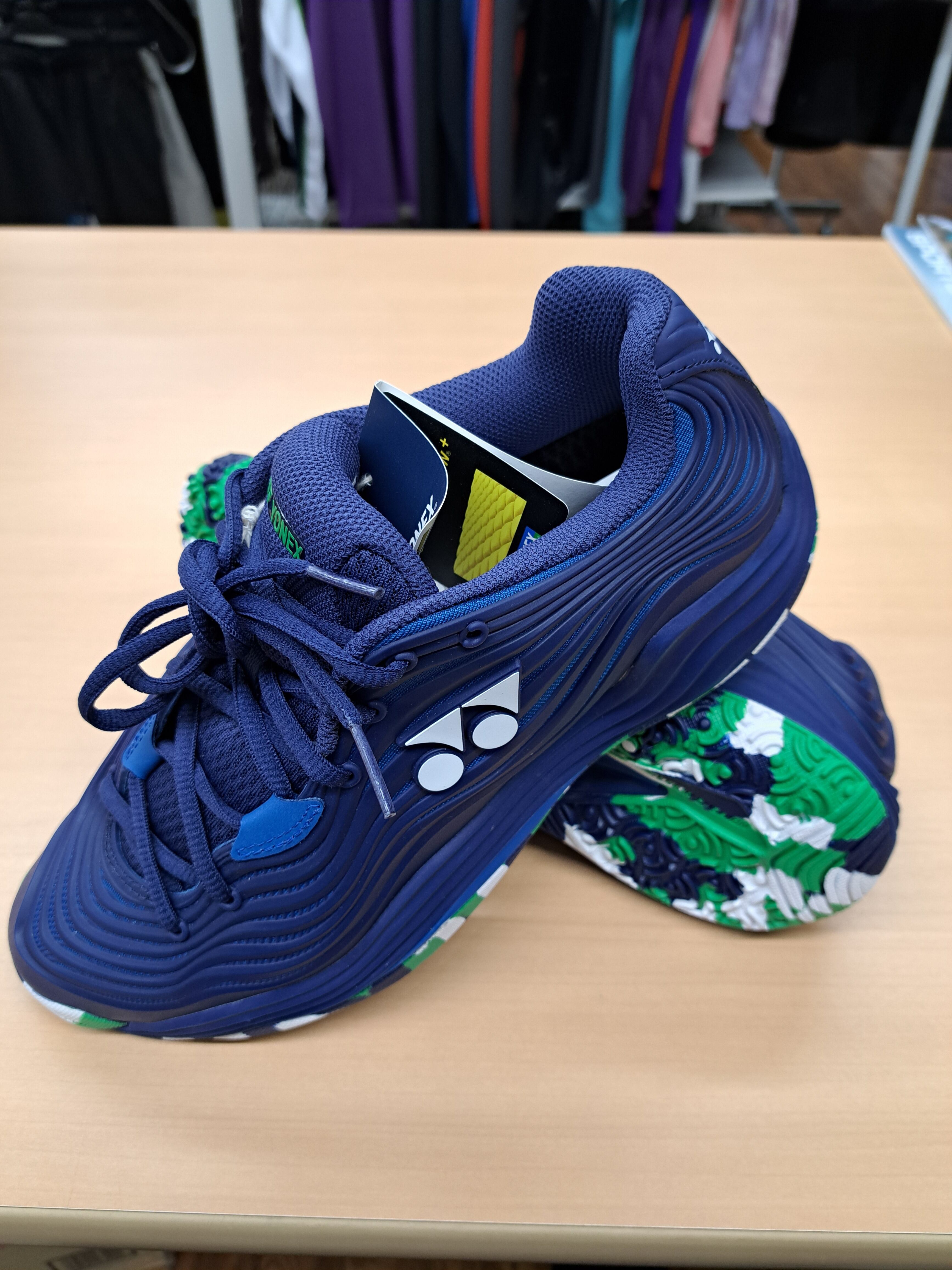 スリクソン テニスラケット Revo Cv3.0Tour | Tatsuya