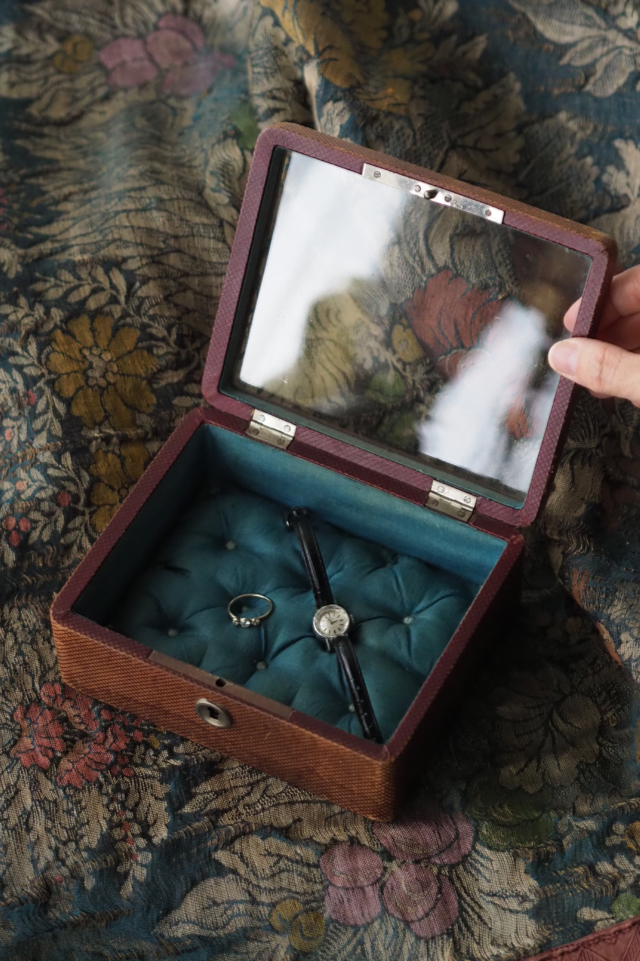 小さなコレクションケース-antique glass case | アンティーク