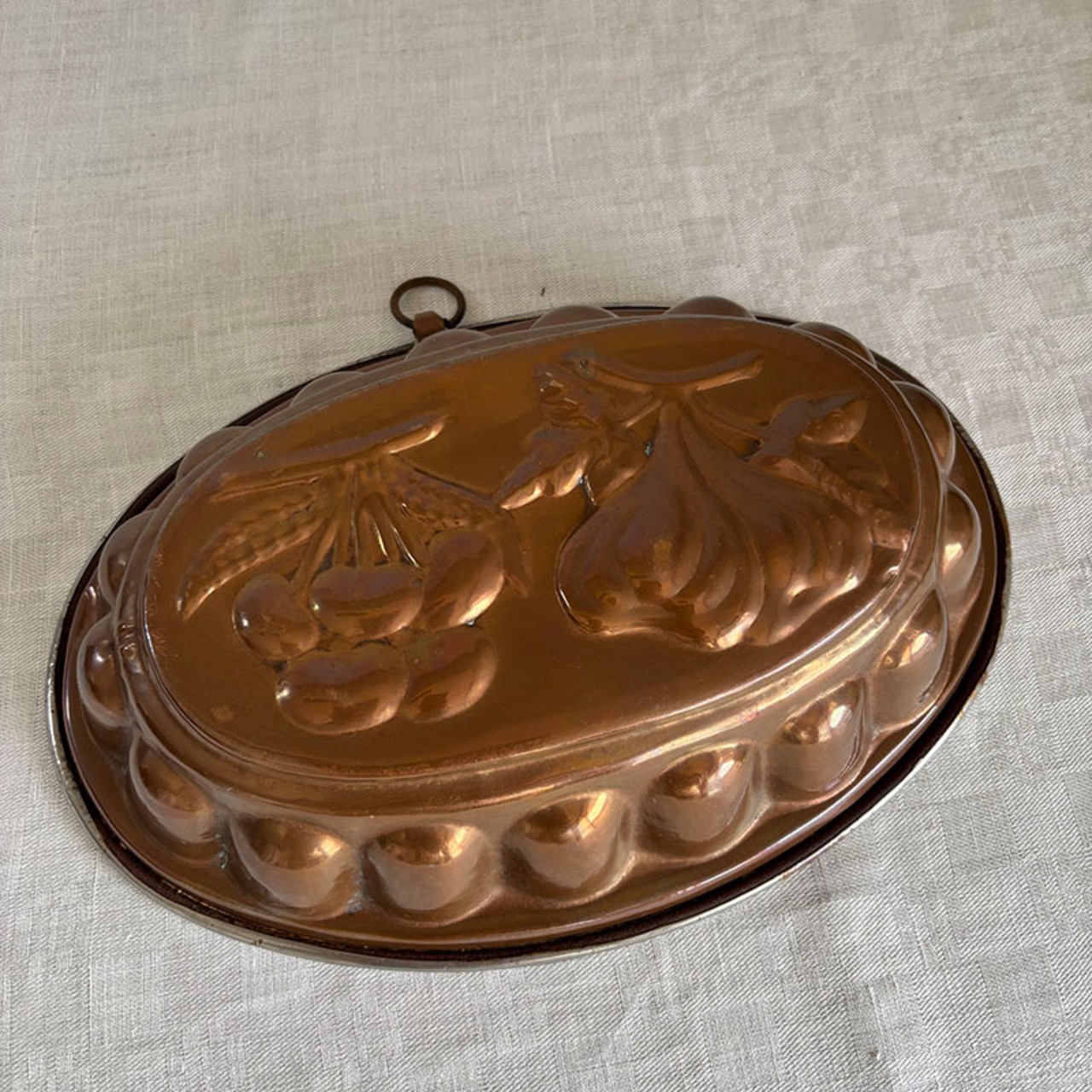 コッパーモールド　お菓子焼型　フルーツ柄大きなオーバル（壁掛けリング付き）  19kwe18-1