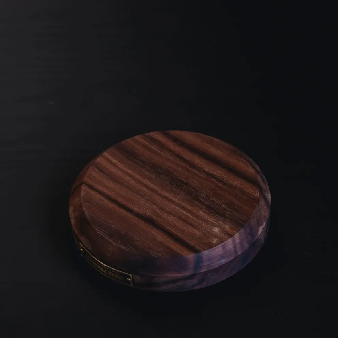 X-WAG PRODUCTS】X-TAGE WALNUT 【ROUND M】 | L.S.A outdoor（lsa）
