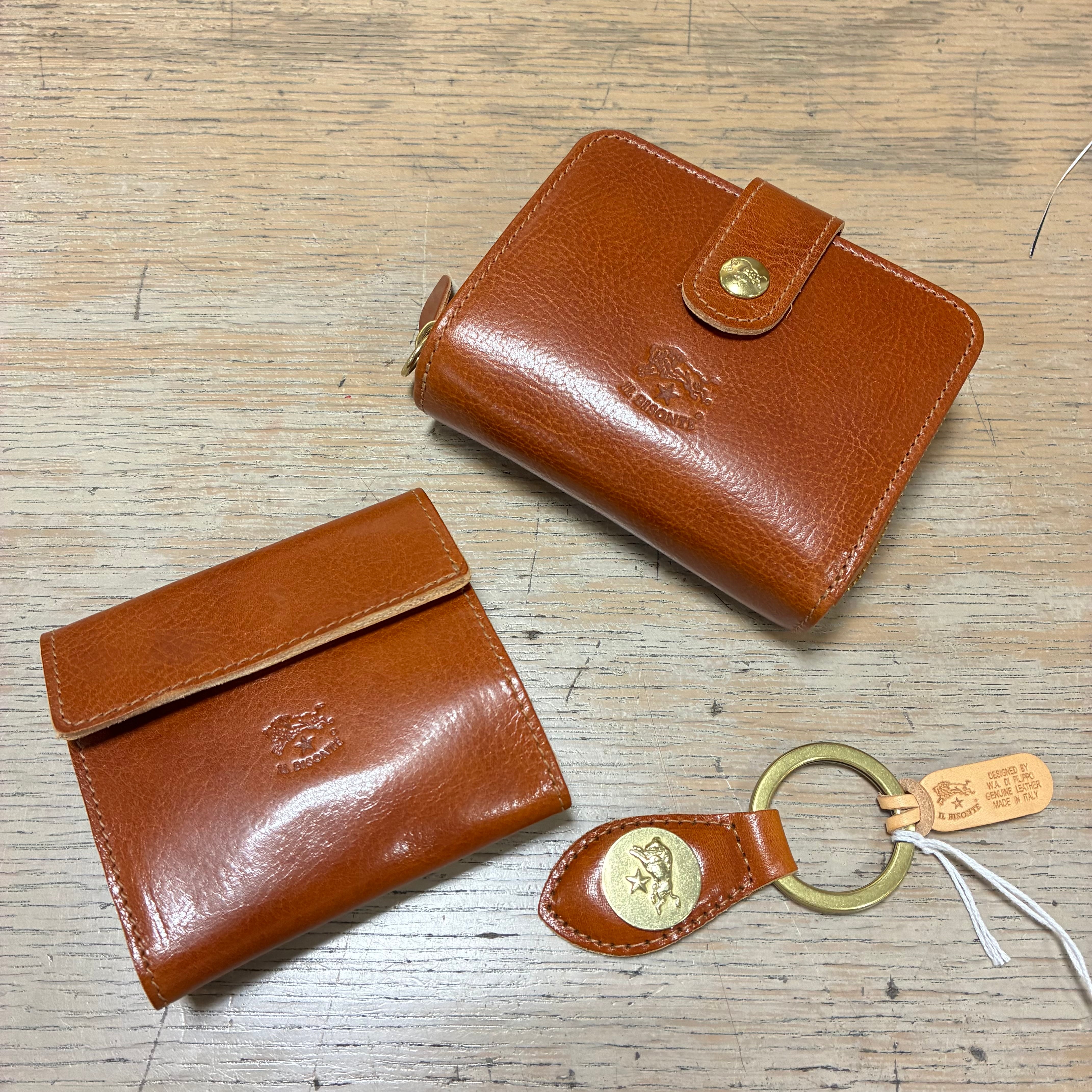 IL BISONTE イルビゾンテ ANTIQUE レザー キーホルダー【54252310550