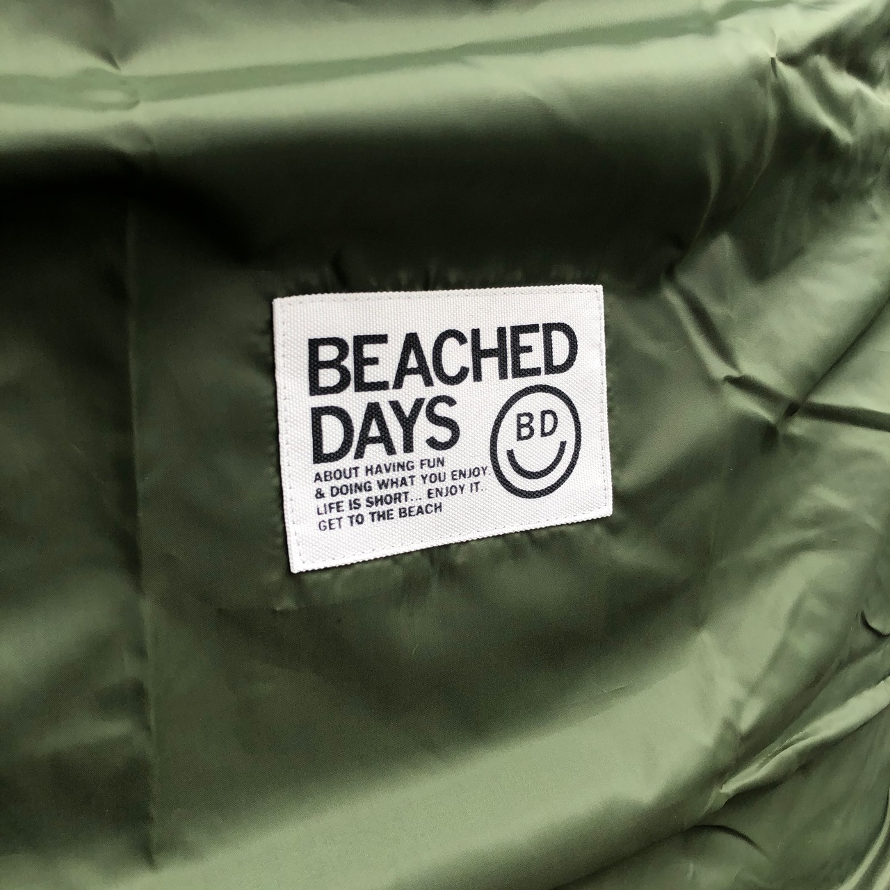 BEACHED DAYS ビーチドデイズ / デッキカバー ショートボード（5ft.-6.6ft.）