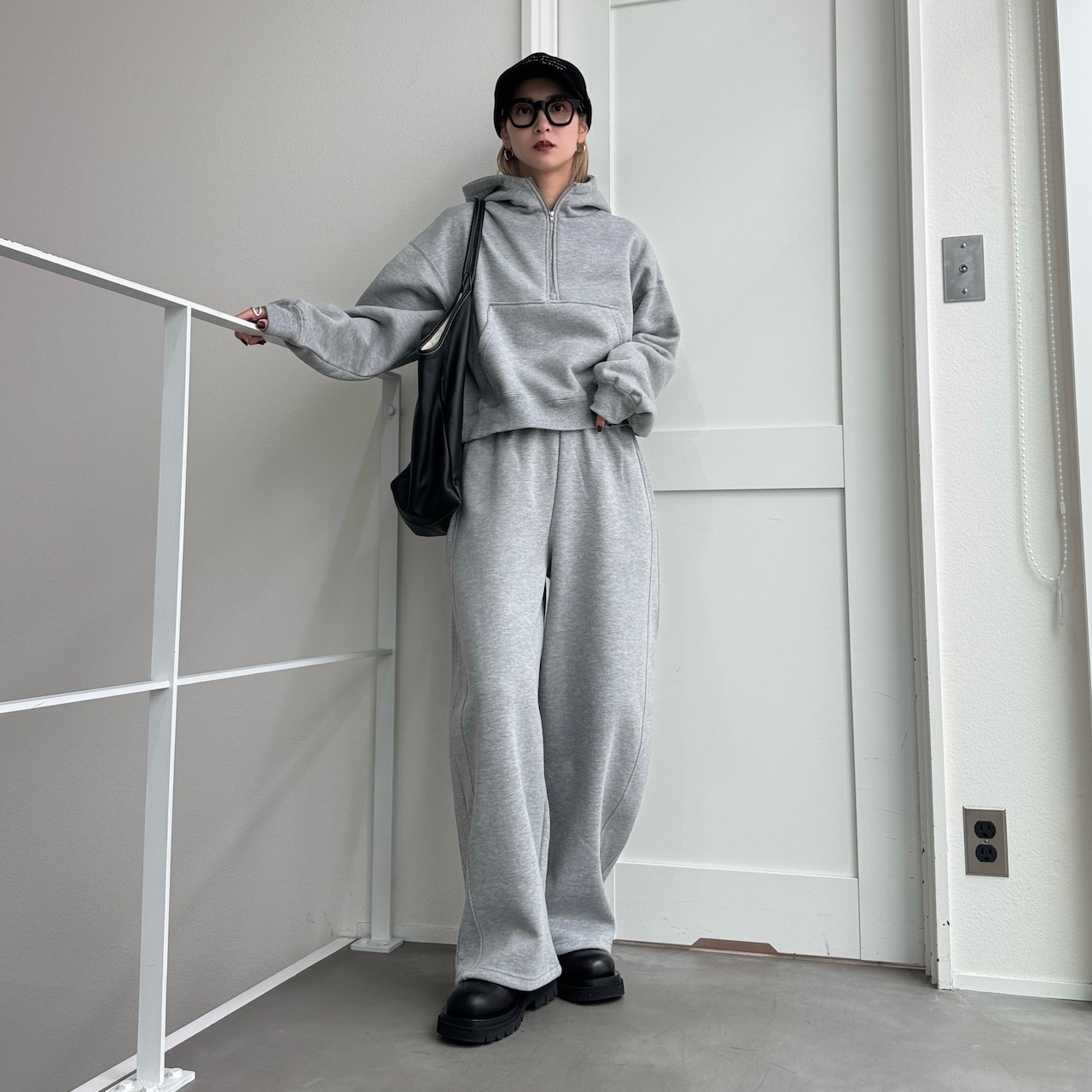 裏起毛ハーフZIPショート丈PK/グレー