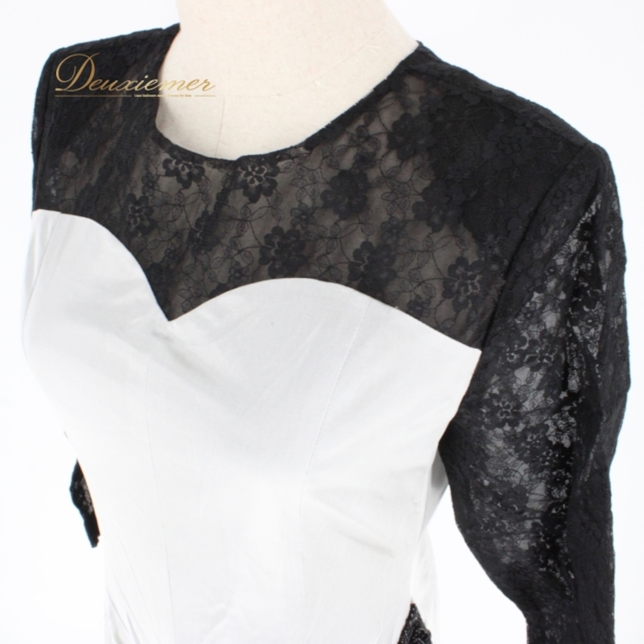 社交ダンス 衣装 スタンダード ドレス ワンピース レッスンウェア パーティドレス レディース 花柄 レース ブラック系 シルバー系 黒 長袖 シック 光沢感 滑らかな触り心地 繊細な花柄 おしゃれ パーティー トレーニング 衣装 結婚式 フォーマル 体型カバー 風合い ドレッシー セクシー 研修 競技用 複数サイズ展開 透け感