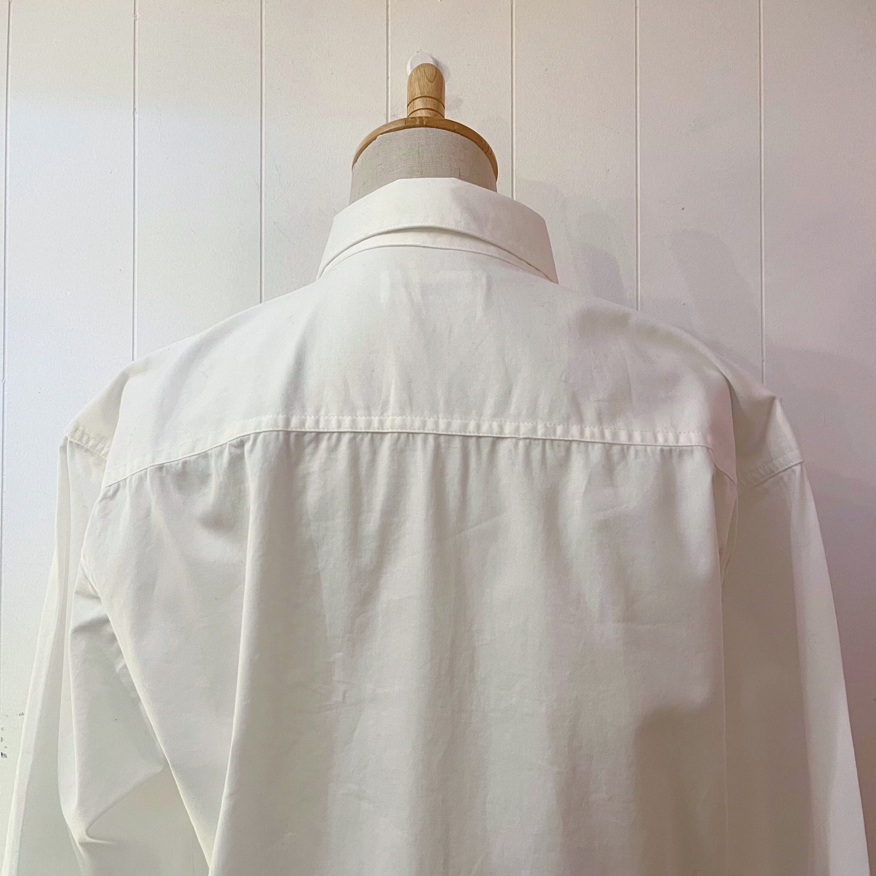 colorful mini flower white blouse