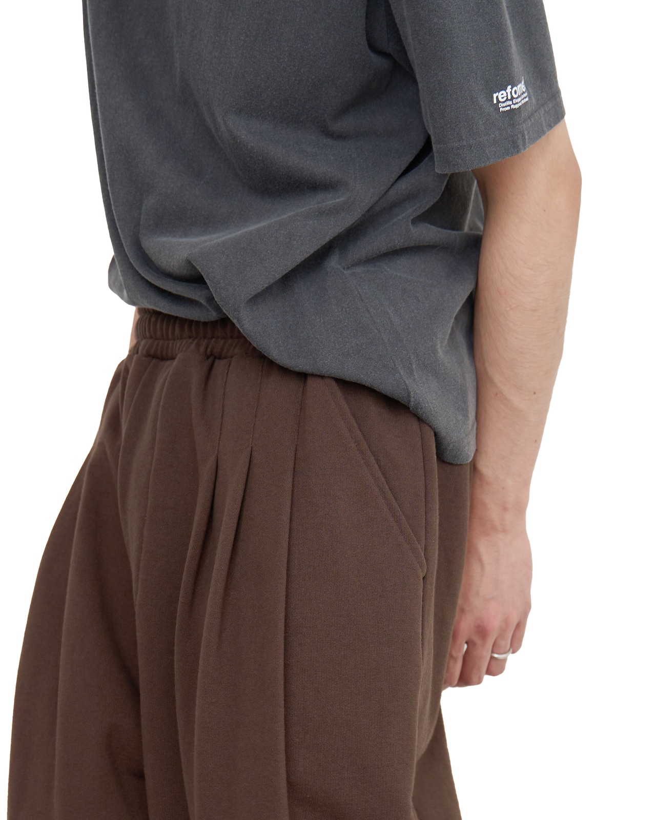 ROTOL "Triple Tuck Sweatpants〔BROWN〕"