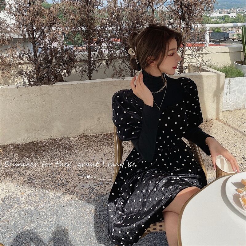 ドレス ゴールドベルベットスリーブ水玉半袖スカート オータムウィンター薄手ブラック ショート ハーフスリーブ 秋物 冬物 ブラックストロベリース91005733748
