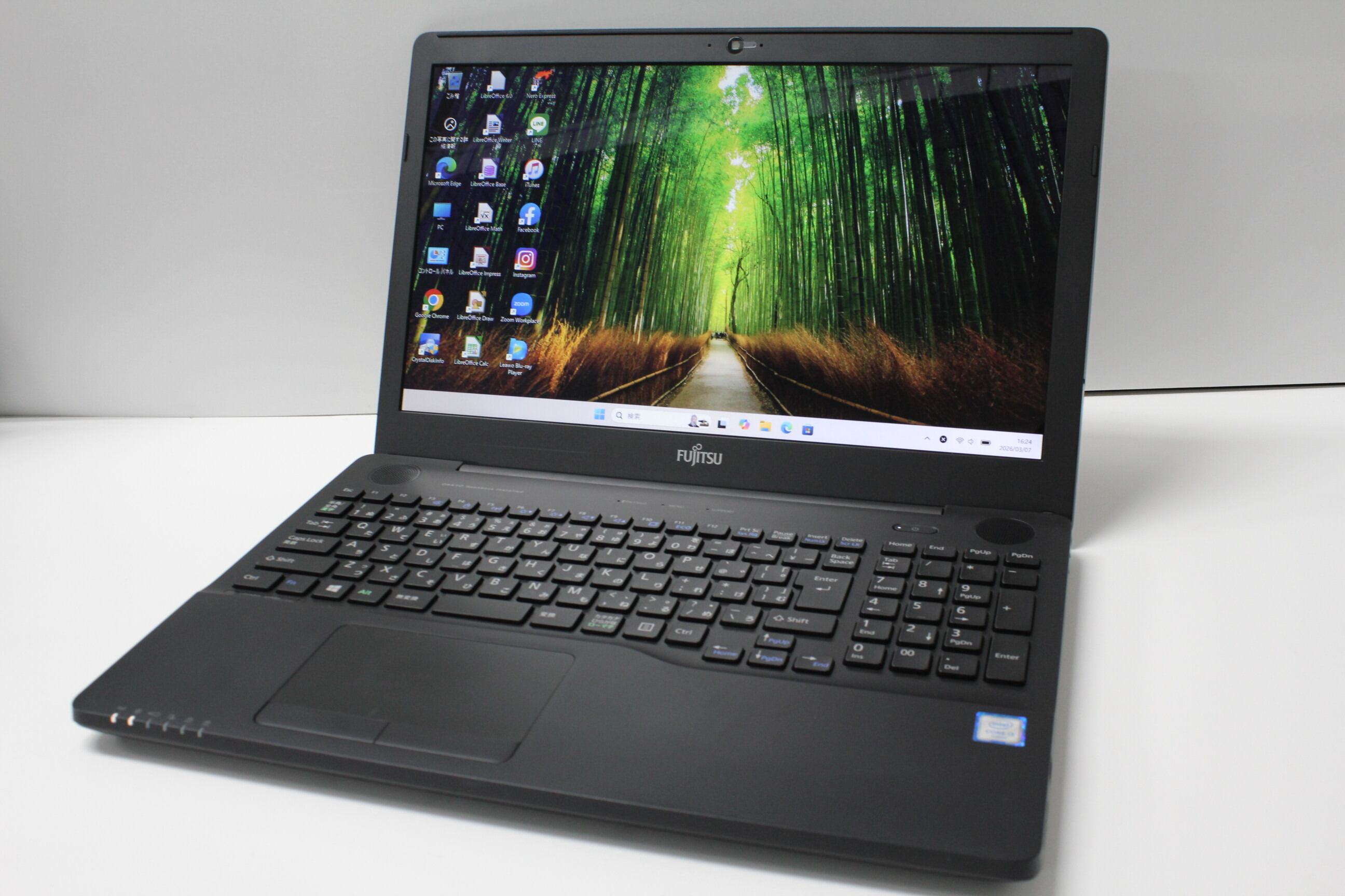 中古良品ノートパソコン 富士通 AH45/E Windows11+office 爆速SSD512GB