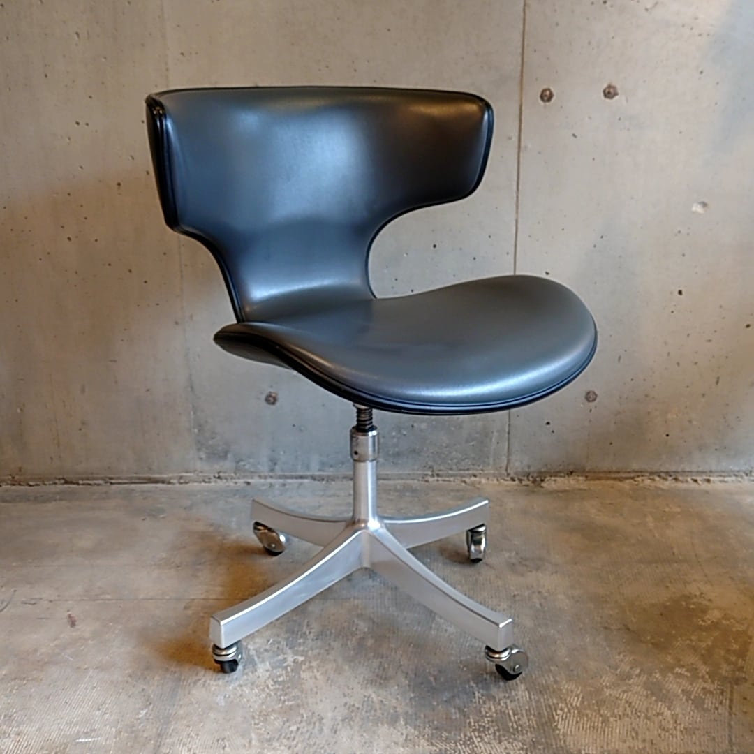 TENDO 天童木工 剣持勇 カブトチェア キャスターベース 兜 椅子 民藝 3 天童木工×剣持 勇】カブトチェア・キャスターモデル が入荷しました