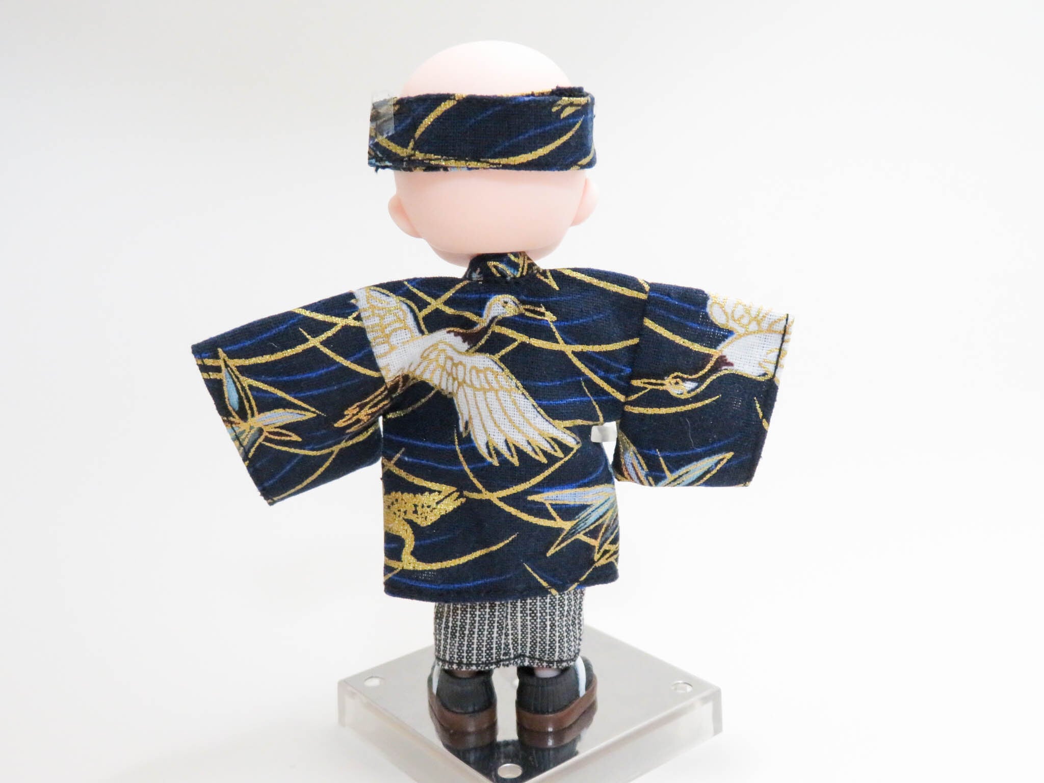 SALE】ドール用 着物 浴衣 鶴柄 ブラックブルー （150） | ホビー通販