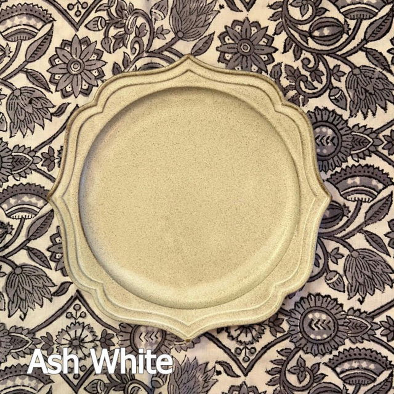 Cadre Square 18.7cm Plate 3Color　カードルスクエアー18.7cmプレート　中皿 日本製 美濃焼　デザート皿