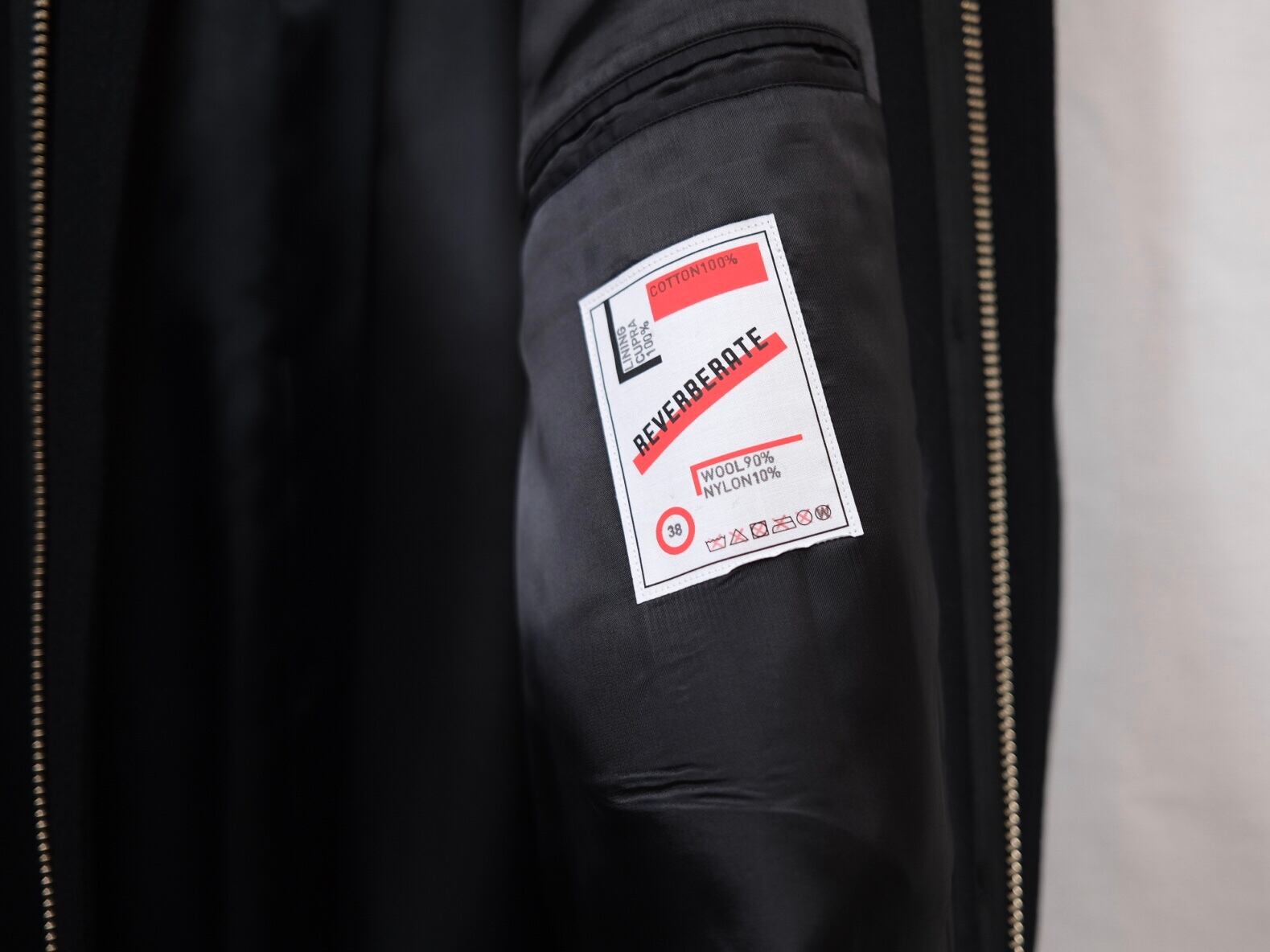 REVERBERATE”ZIP COAT BLACK” | Lapel online store