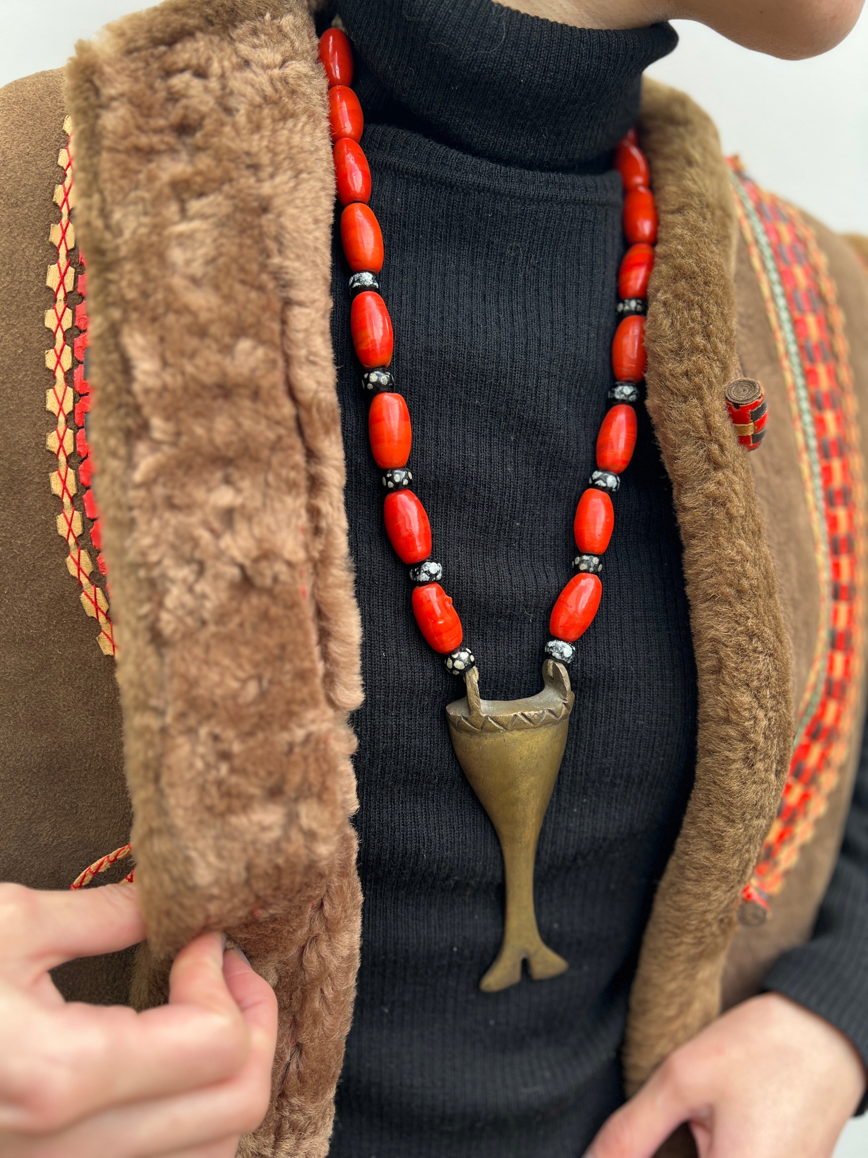 ★Special★Vintage NAGA glass beads × brass necklace