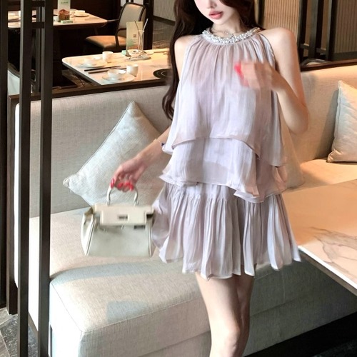 【2点セット】ビジューネックシャイニートップス＋ヨークギャザースカート ・70703