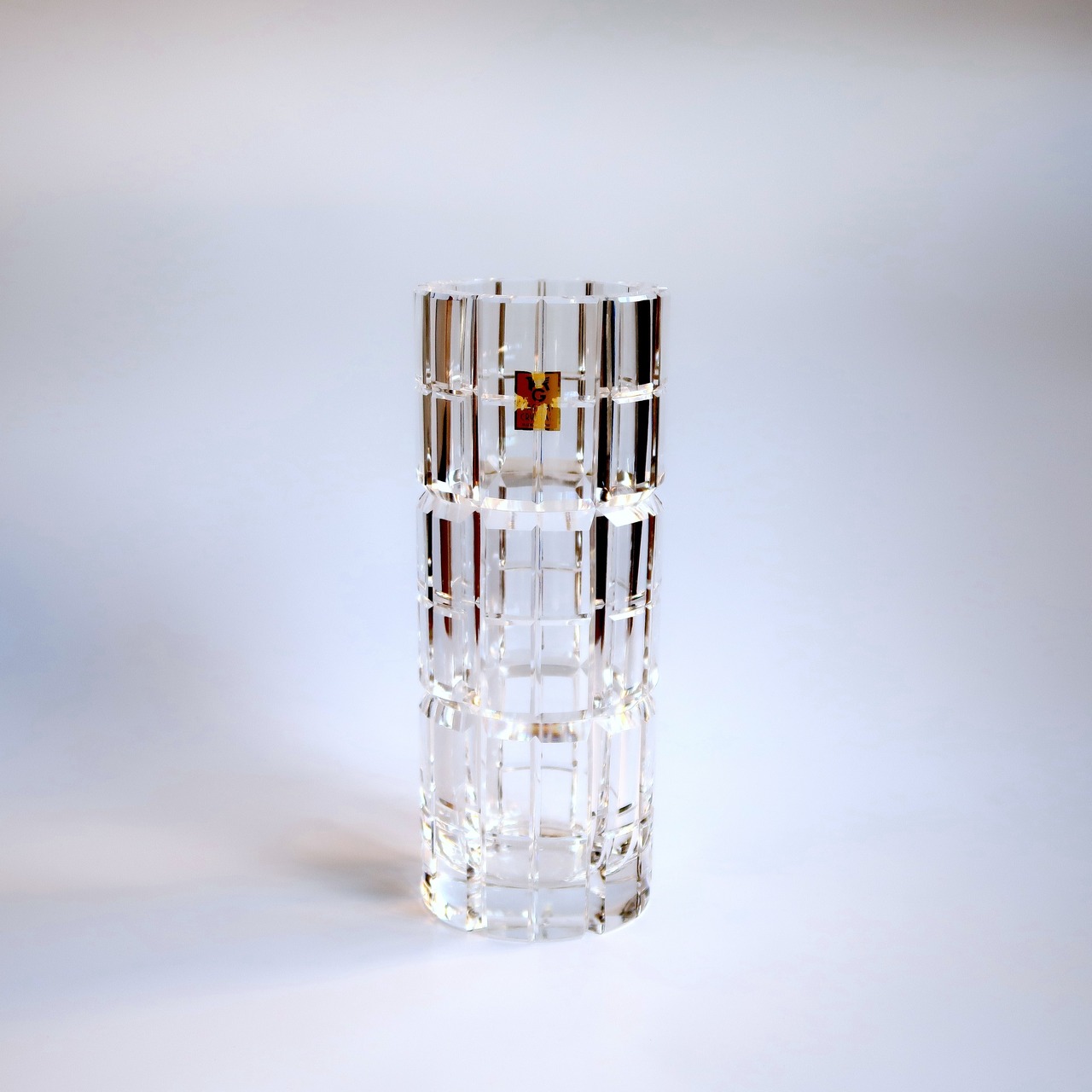 クリアなガラスの花瓶