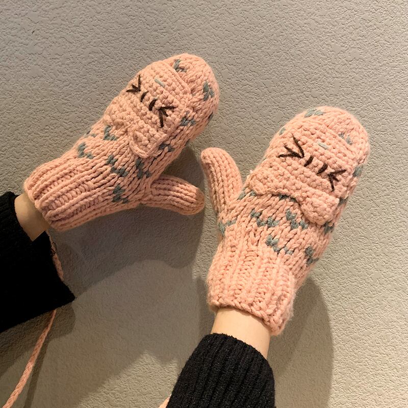 グローブ ウィンターベルベットニット ウール 大人ガーリー スウィート キュート カジュアル 冬物 ブラック・アイド・ピーズ22000387504