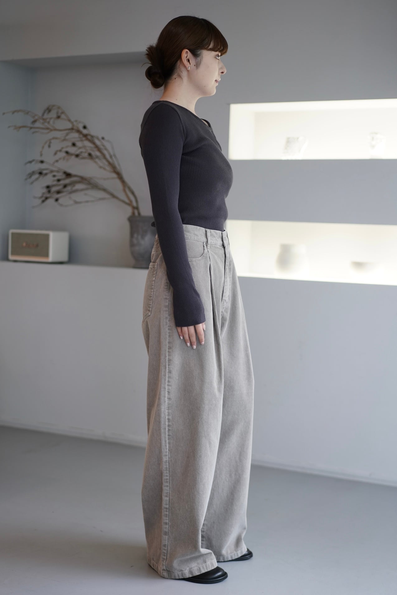 美品45Rコーデュロイ ワイドパンツ Corduroy wide pants コーデュロイワイドパンツ Charcoal | planet3rd
