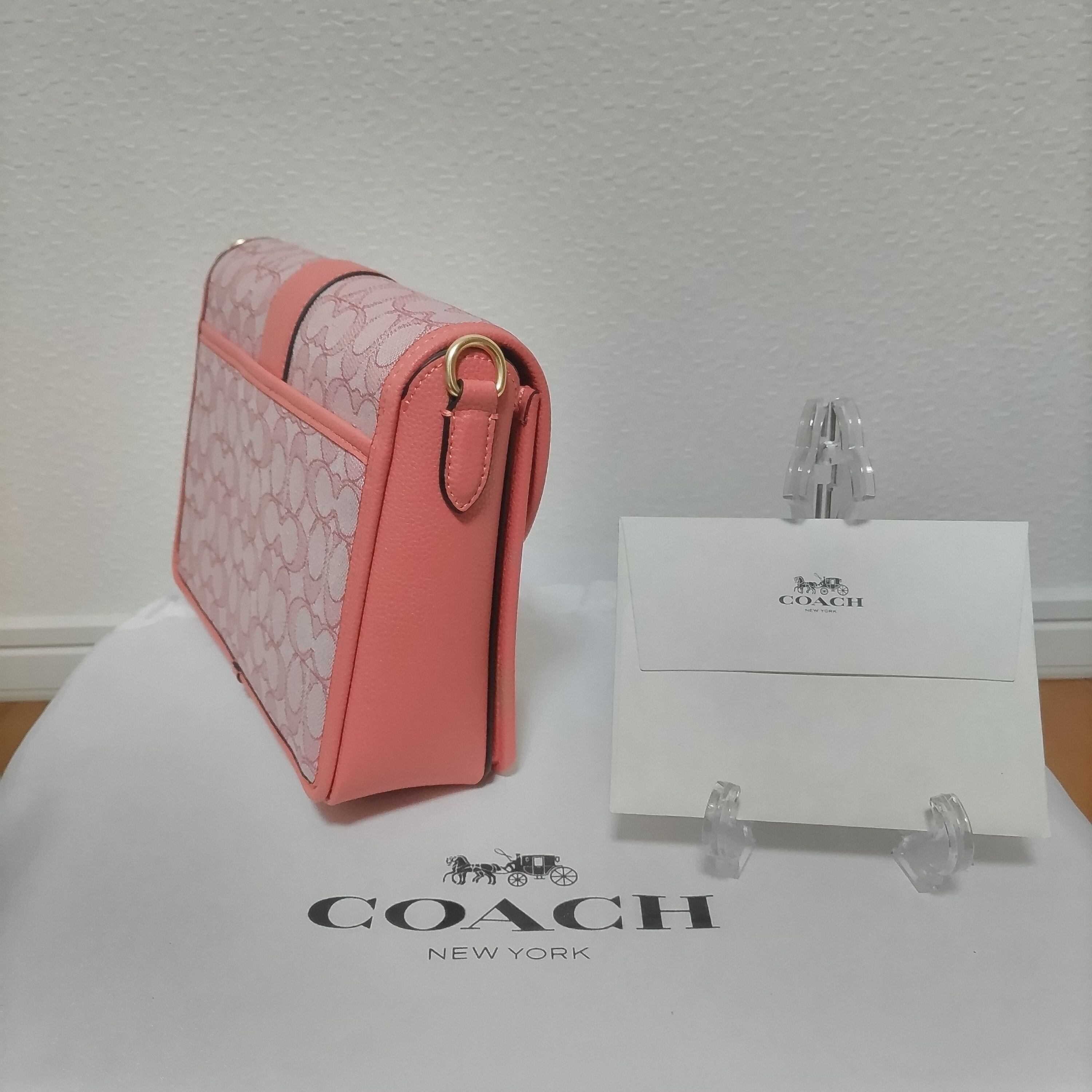 COACH コーチ クロスボディ シグネチャー ジャカード 新作新品 希少 | ebisuya. powered by BASE