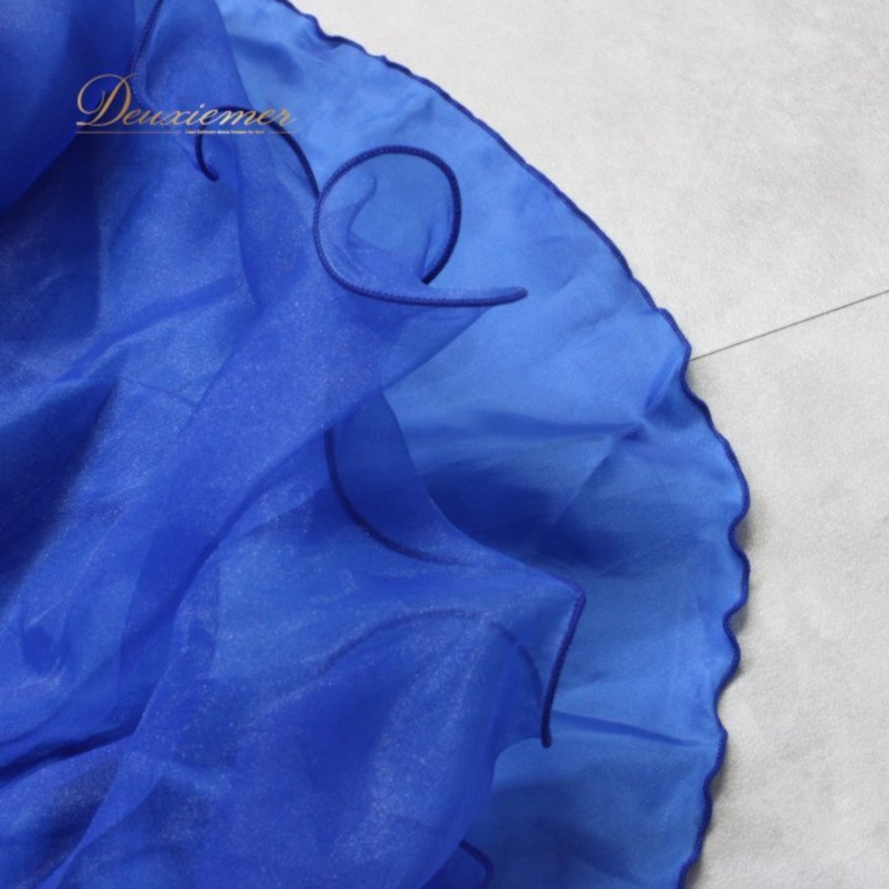 社交ダンス 衣装 スタンダード スカート パニエ ペチコート レッスンウェア レディース ブルー系 青 無地 シンプル フリル 差し色 上品 かわいい ダンススカート ロイヤルブルー系 発表会衣装 練習用 レッスン用 社交ダンスレッスン フリルスカート ティアード フレア ふんわり 体型カバー ダンスファッション 競技用 アンサンブル コーデ 衣装小物 パニエ風 重ね着 ペチスカート ウエストゴム フリーサイズ風 通気性 快適 きれいめ カワイイ 可愛い レディース 女性 女の子