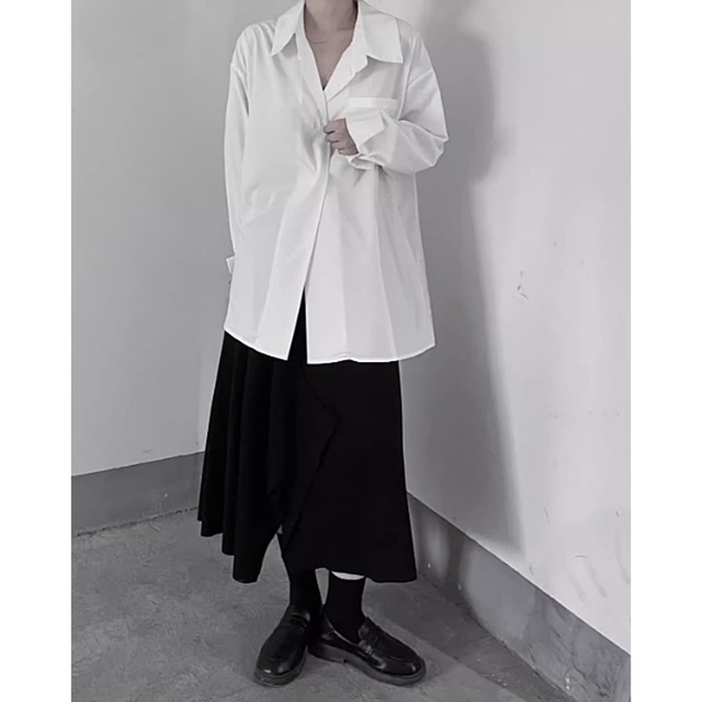 Back slit shirt C0269