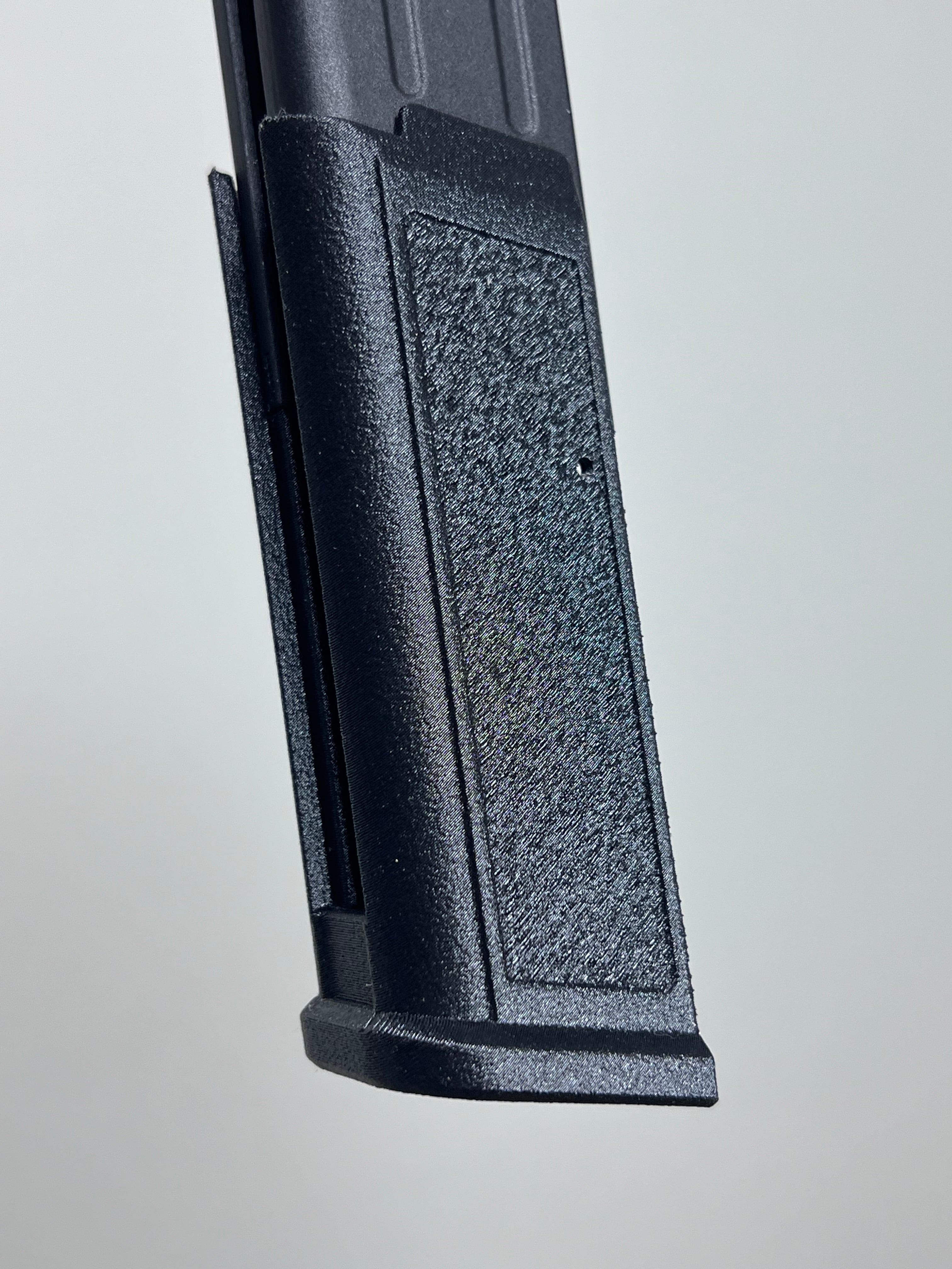 VFC P320(M17/M18) マガジンアダプター | Kokon Industrien