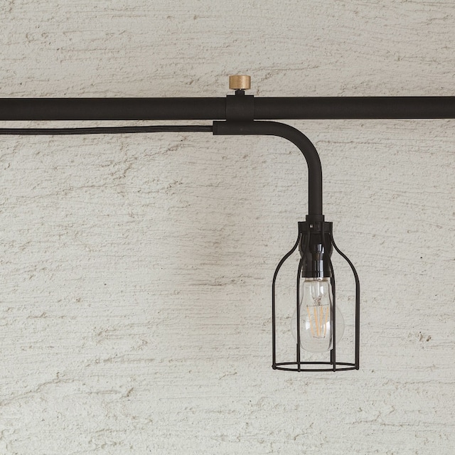 008 Lamp B - Black