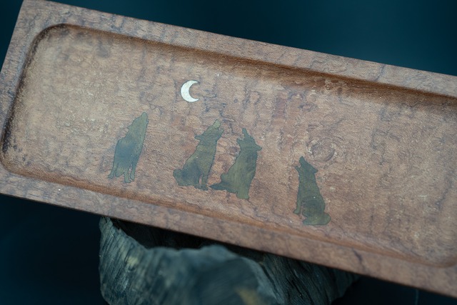 【アフリカの神宿る木】ブビンガ ペントレイ 象嵌 月に吠える