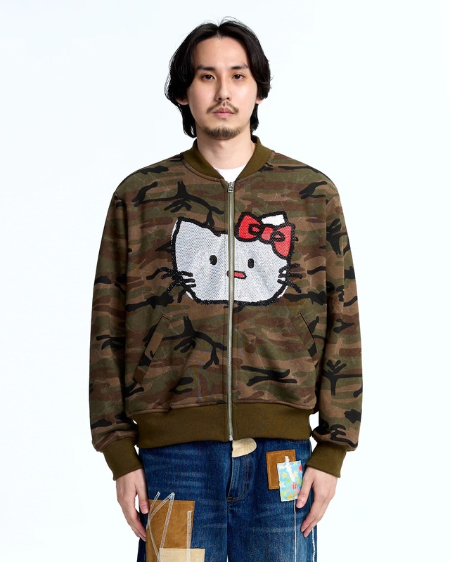 PLATEAU STUDIO / Hello camo bomber