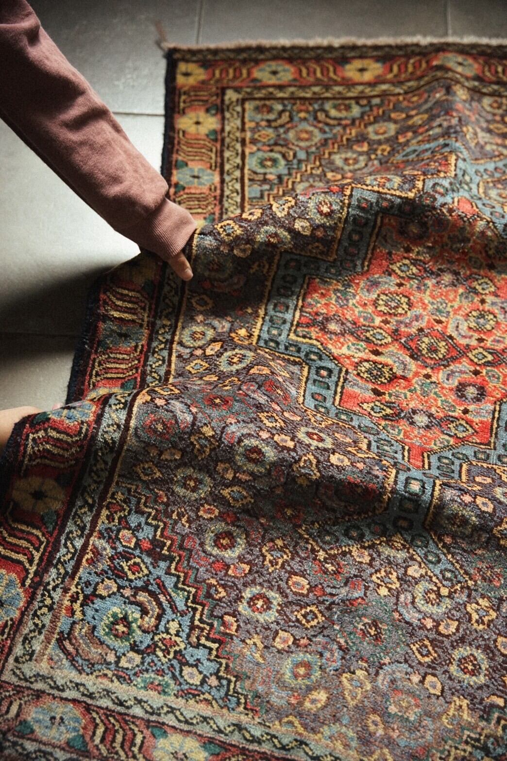 ペルシャ絨毯 大丸外商 定価８０万円 インテリア 高級絨毯 アンティーク ペルシャ絨毯 大丸外商 定価80 インテリア 高級絨毯