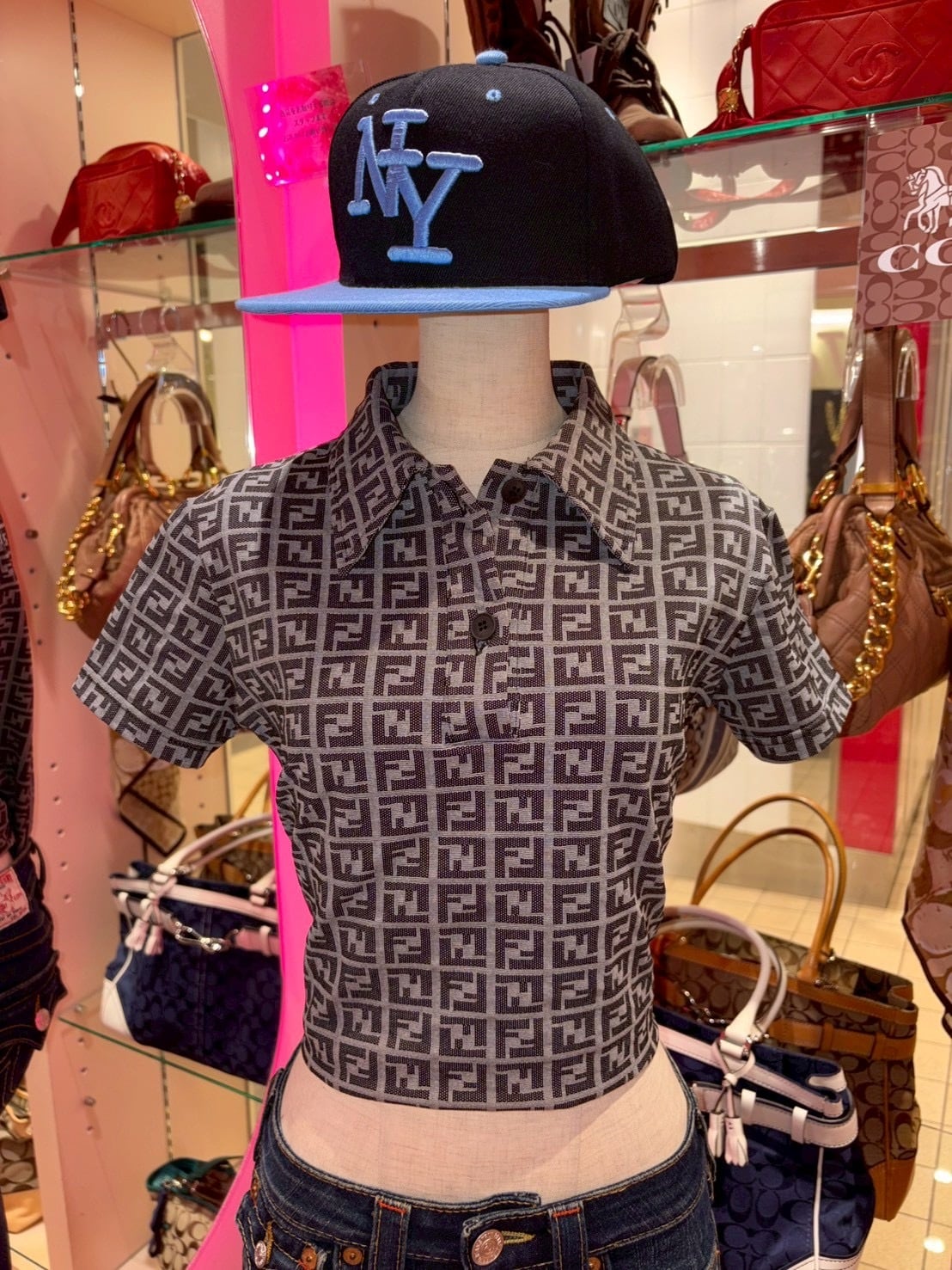 TSUKI BOUTIQUE リメイク　バーバリー シャツ TSUKI BOUTIQUE リメイク バーバリー シャツ 【公式通販】