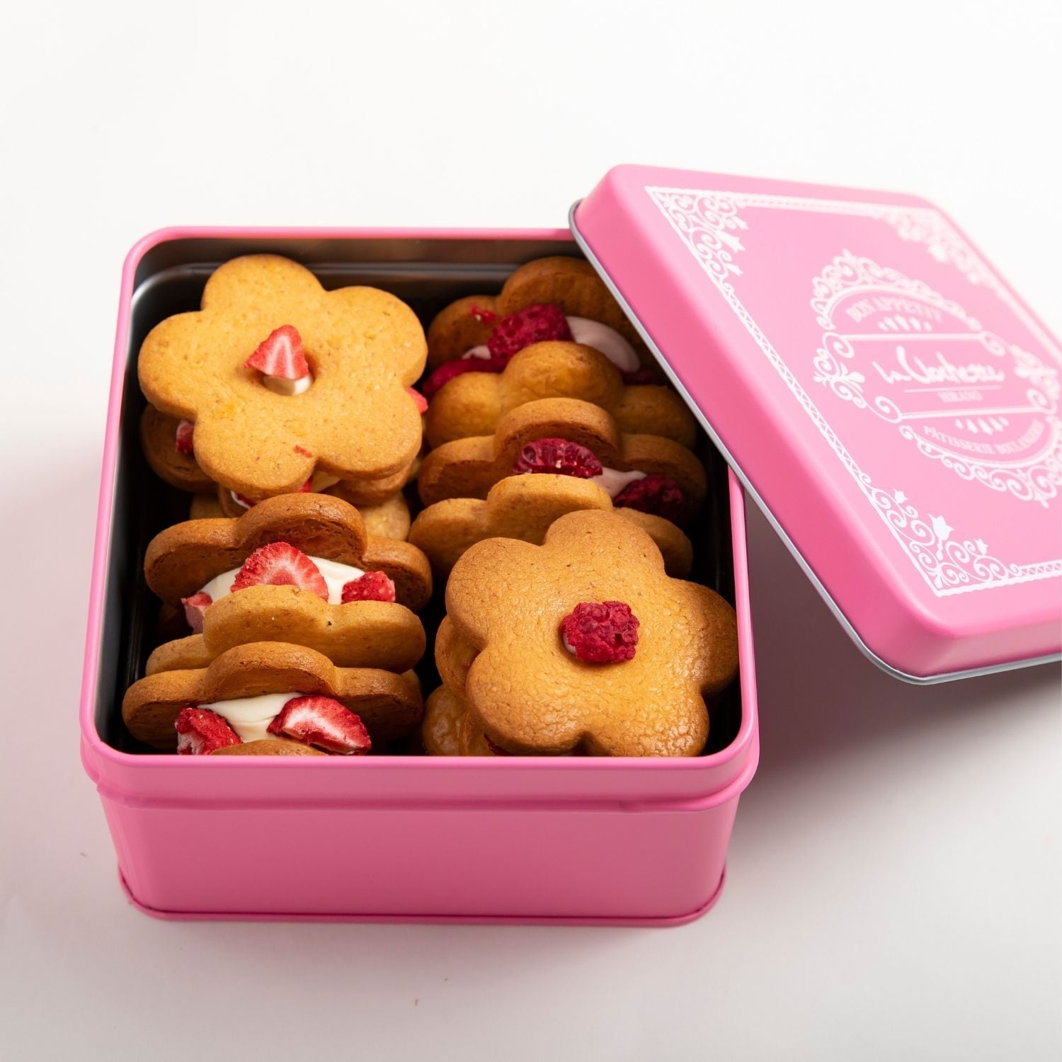 バターサンドクッキー｜花咲くフルリール いちご・フランボワーズ | ラ