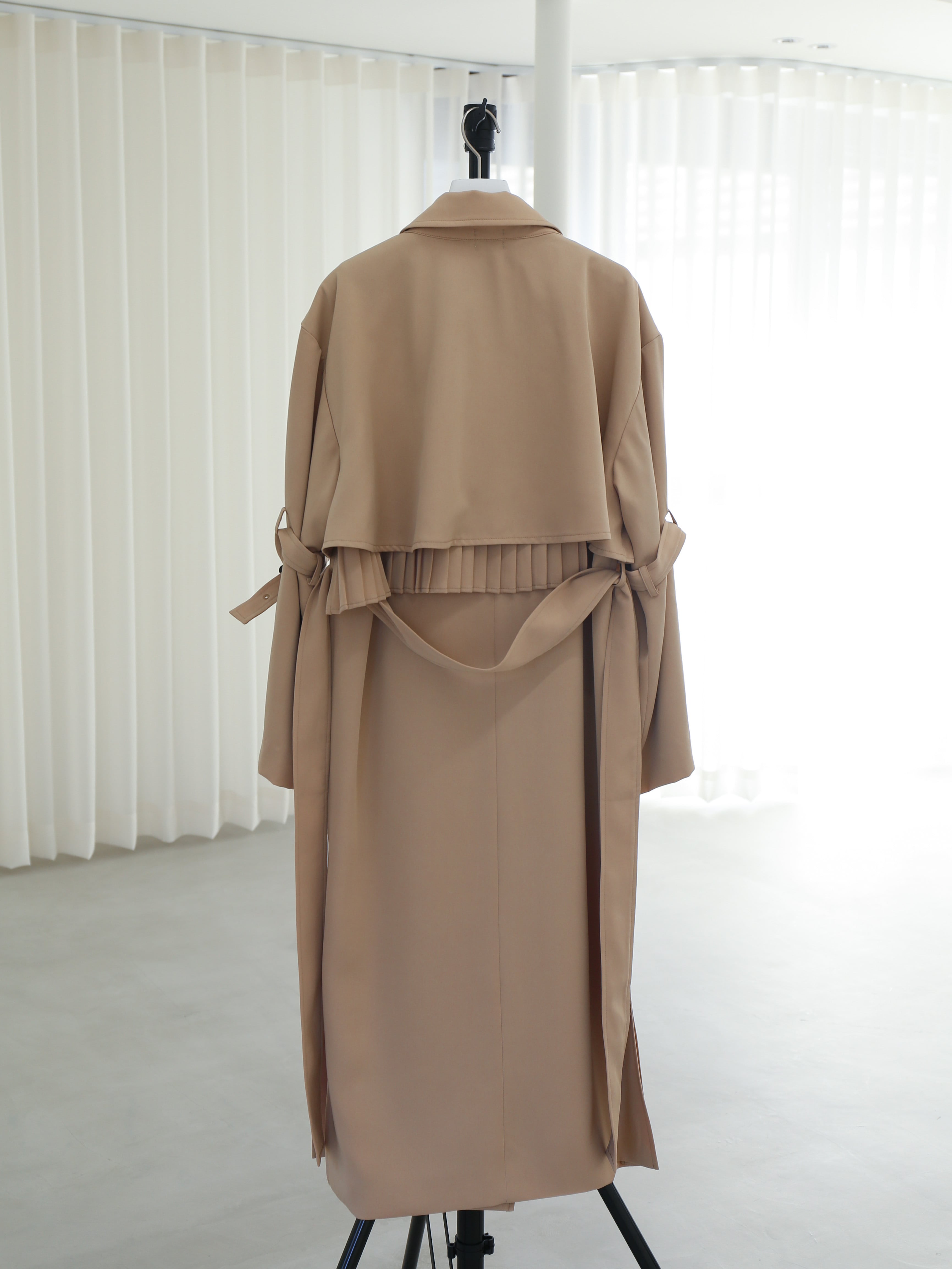 2way asymmetry design trench（beige） | Katrin TOKYO