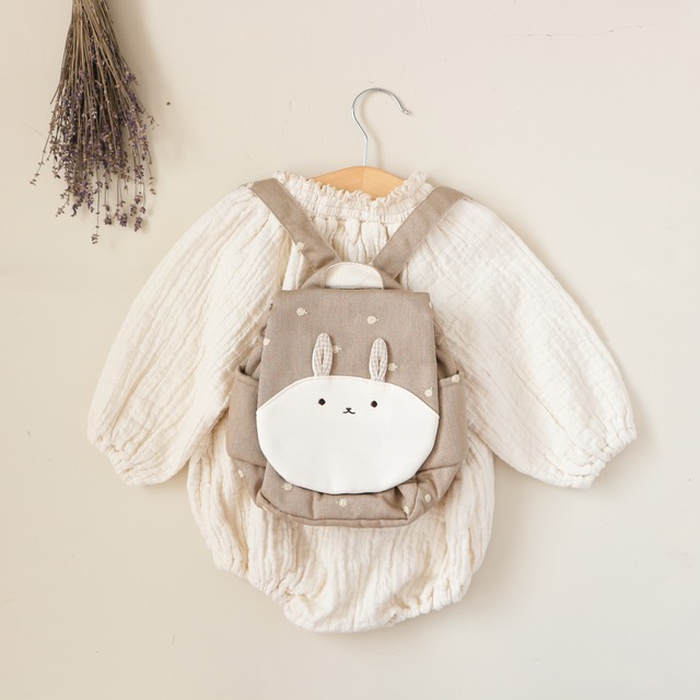 【完売】ドット刺繍のベビーリュック(ベージュデニム)