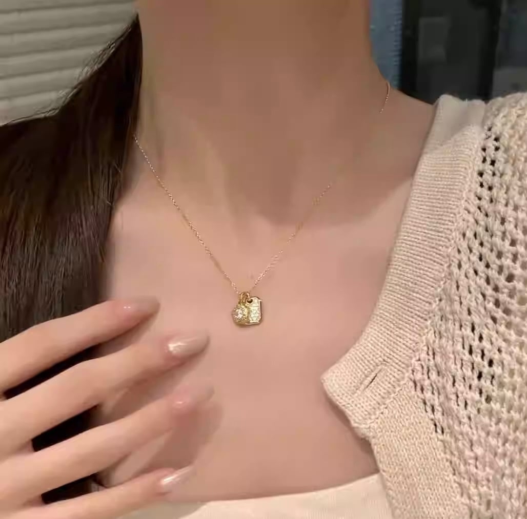 デュアルチャーム・ラグジュアリーネックレス（ゴールド・シルバー