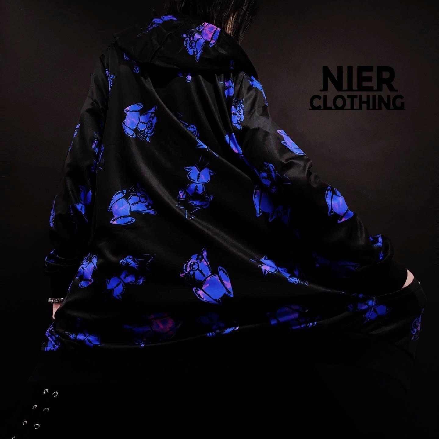 CHARACTER SILHOUETTE LONG ZIP OUTER | NIER CLOTHING