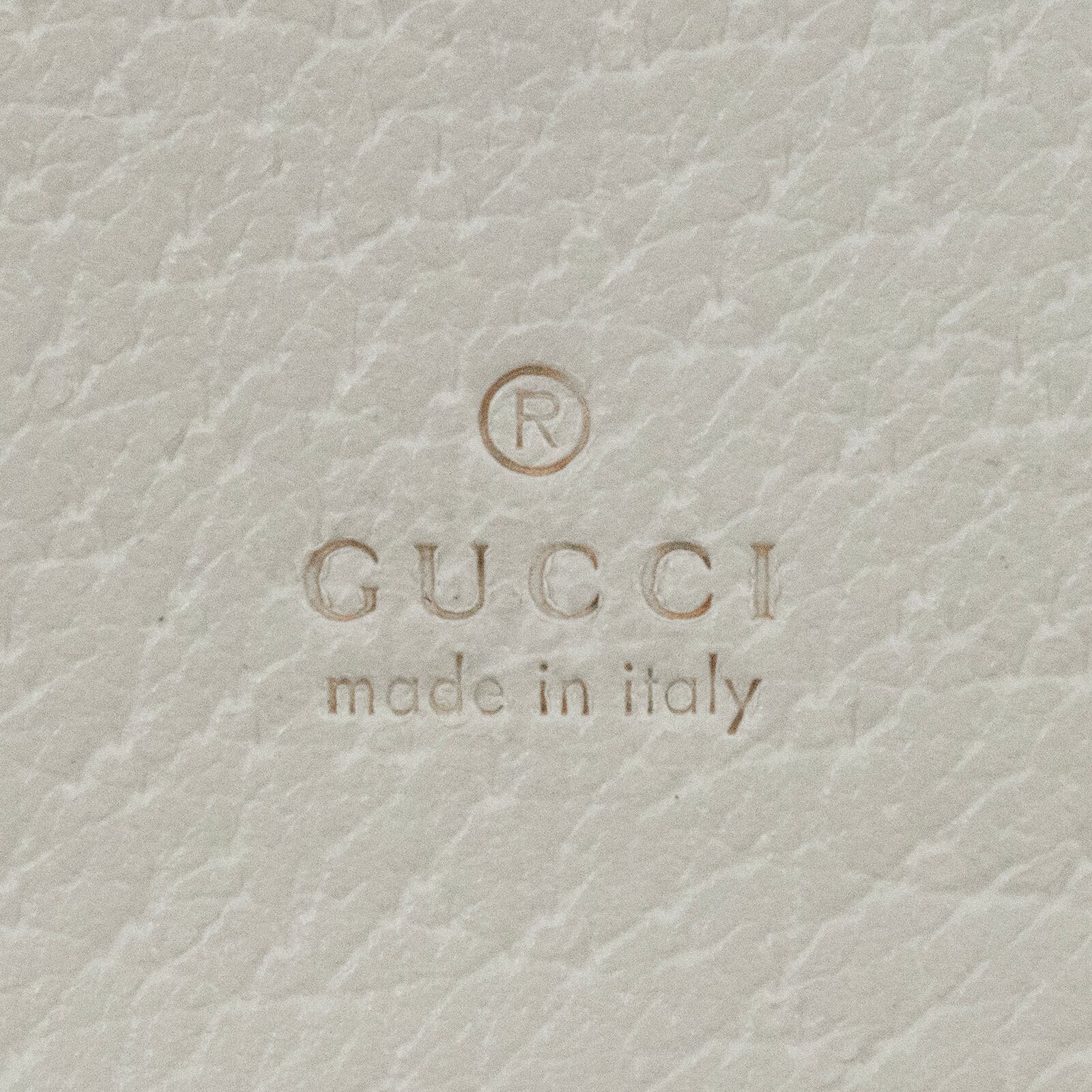 本物 送料無料 グッチ 二つ折り財布 レディース 2020年限定