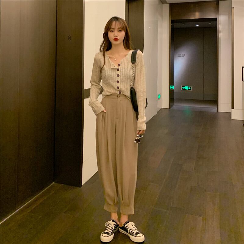 優しい風カーディニットセータースモールカーディガンレディース初秋スリム長袖薄手のジャケットとショートジャケット ブラックストロベリース90196318169