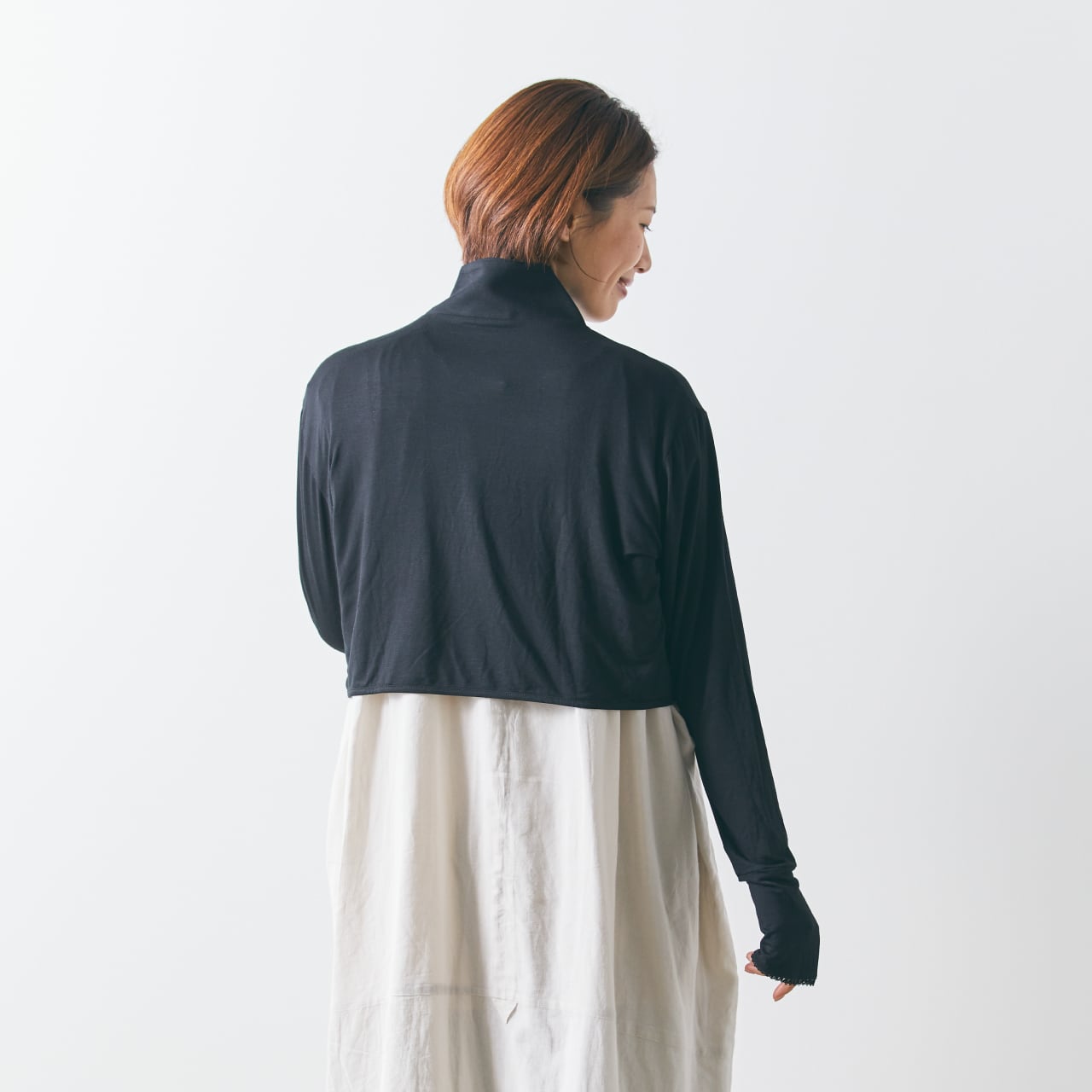 ☆新品未使用☆FORME 25SS UVカットボレロ ブラック 09.jpg