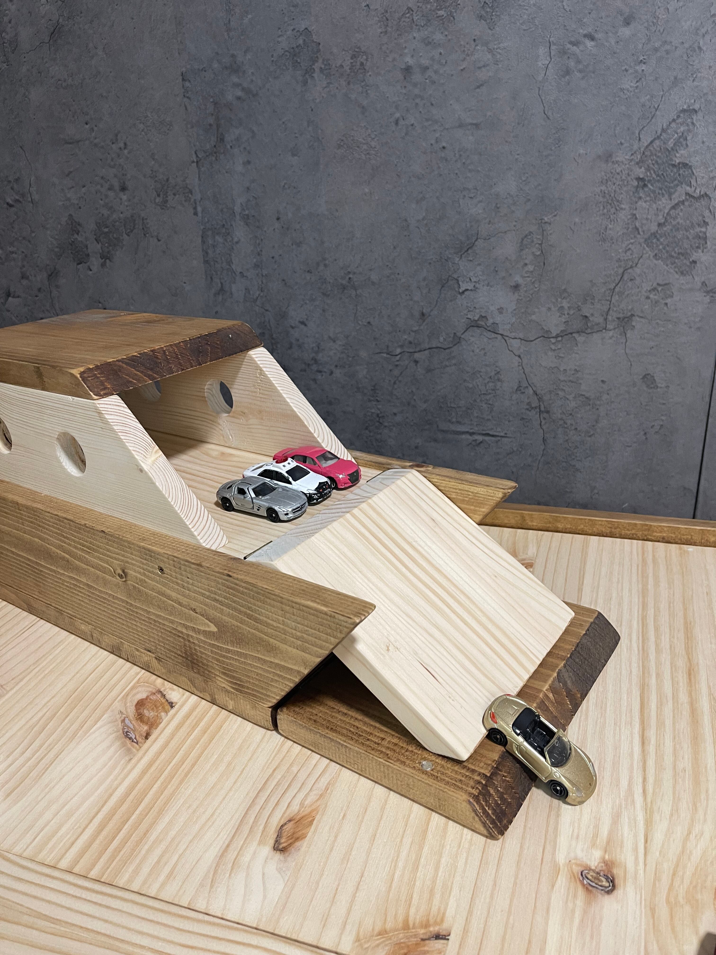 木製のミニカーフェリー トミカ収納 おもちゃ箱 | カグール工房